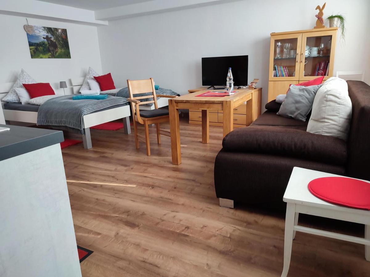 Trifts | Einzelbetten | Parkplatz Apartment